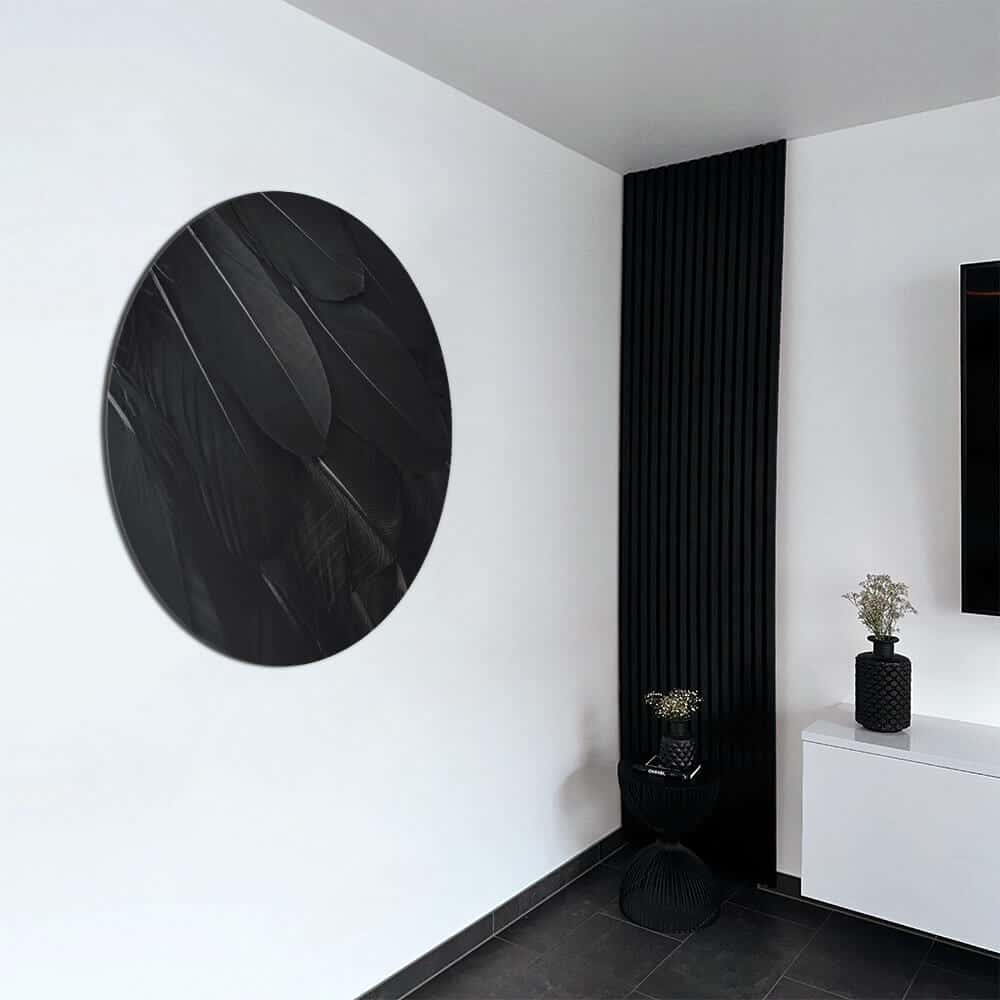 Moderne minimale Interieur mit Wand kreisförmige Design Bild der Körper-Kunst Mädchen in blauen Farben