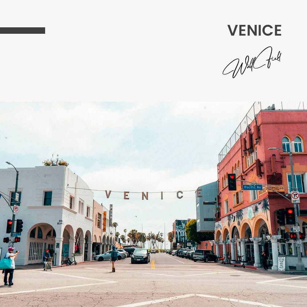 11.-Design-signature-Venice