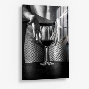 8.-Glass-Detail-1-Hot-Wine