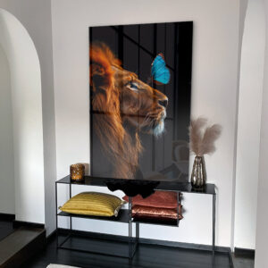 10.-Glass-Mockup-Butterfly-Lion