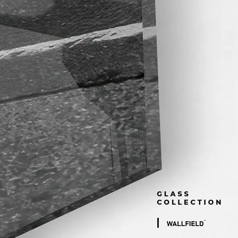 9.-Glass-Detail-2-Shop-Motion