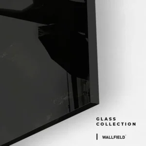 10.-Glass-Detail-2-Red-Message