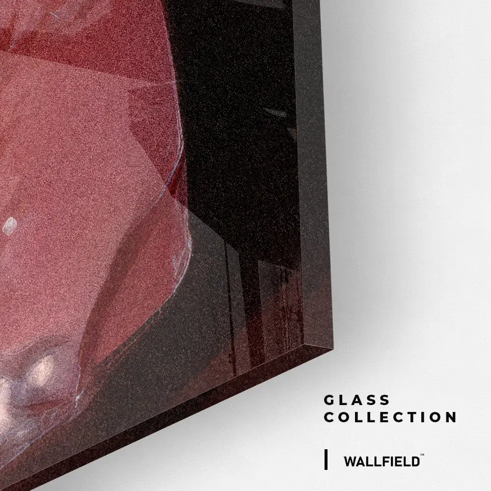 10.-Glass-Detail-2-Red-Perfume
