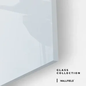 10.-Glass-Detail-2-Sapphire-Parrot
