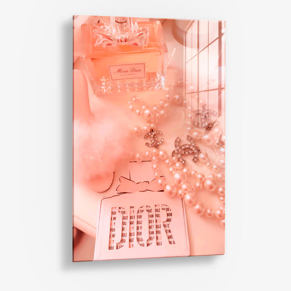 8.-Glass-Detail-1-Charmed-in-Pink.jpg