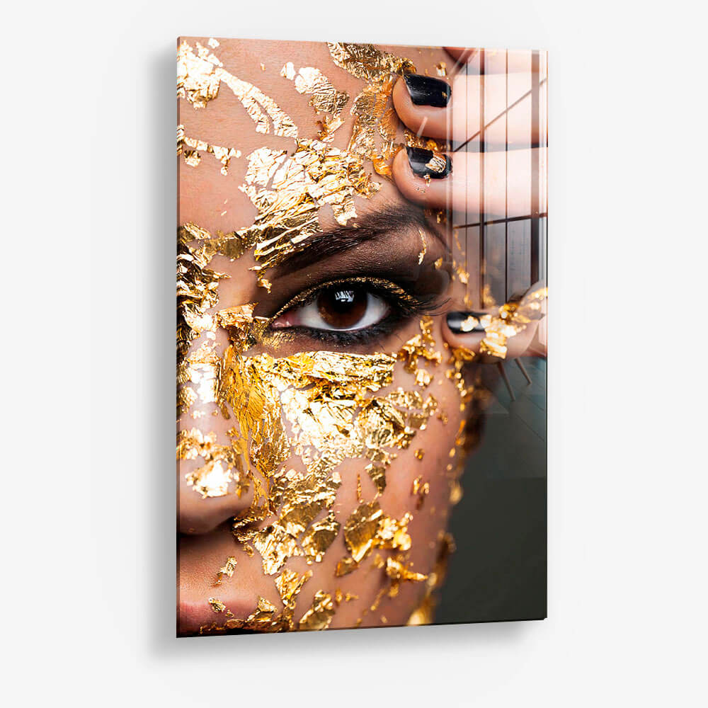 8.-Glass-Detail-1-Golden-Mask.jpg