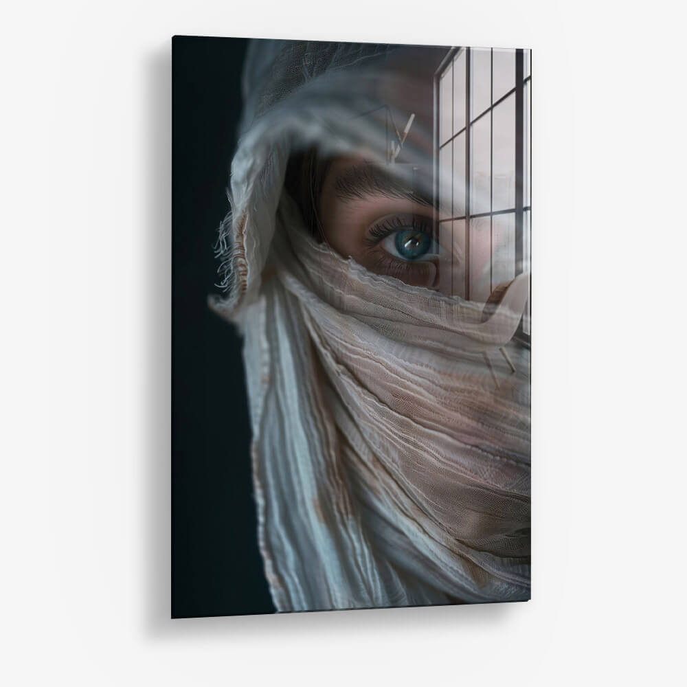 8.-Glass-Detail-1-Veil-of-Secrets.jpg