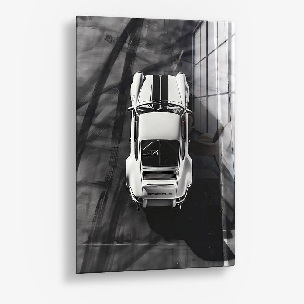 8.-Glass-Detail-1-Vintage-Racing.jpg