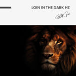Lion In The Dark HZ – Glas 80x120 cm / Ohne Rahmen – Bild 3