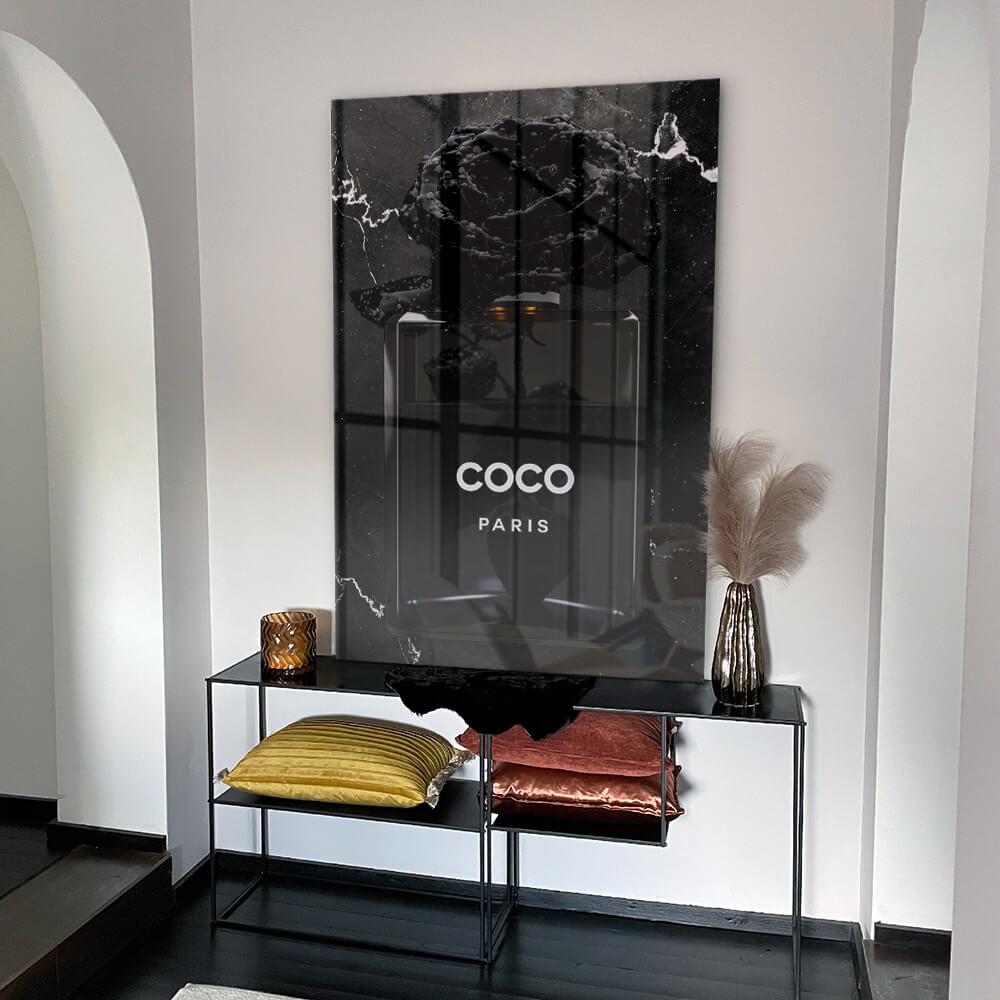 10.-Glass-Mockup-COCO-Bloom-Noir.jpg