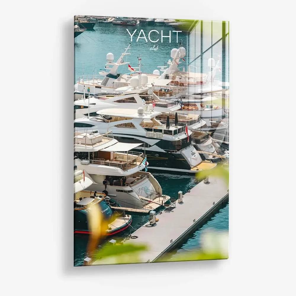 7.-Glass-Detail-1-Yacht-Club-I.webp